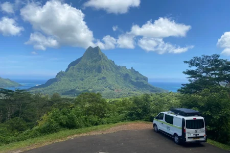 Van Away Polynésie