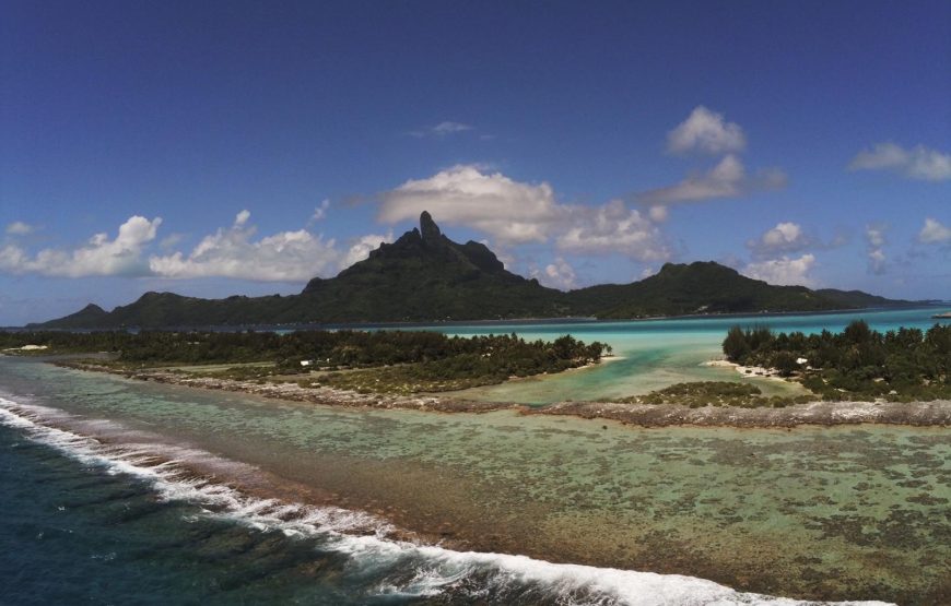 Camping sur motu à Bora Bora