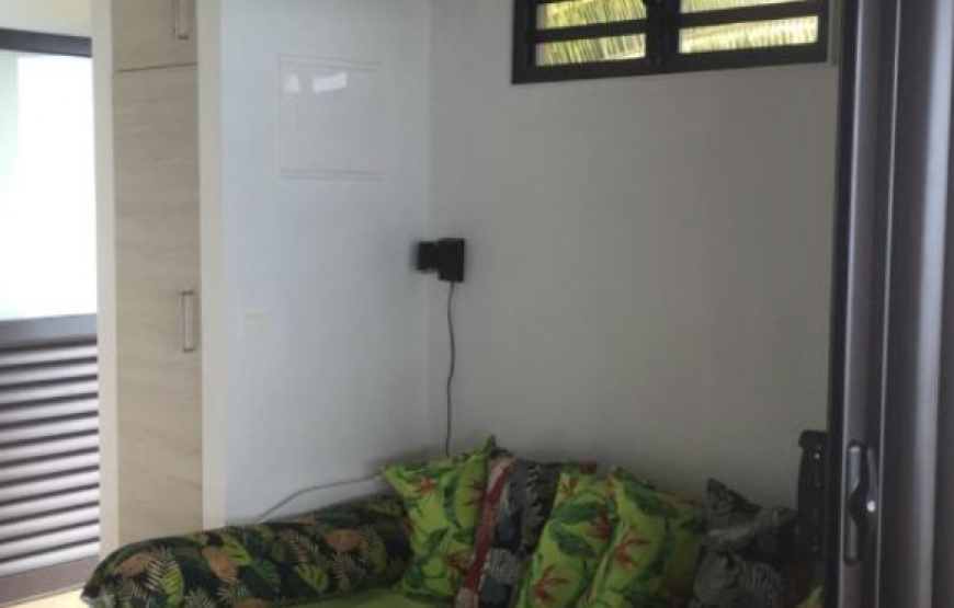 Pension à Haapiti avec vue sur lagon